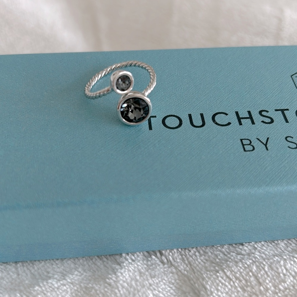 TOUCHSTONE CRYSTAL BY SWAROVSKI CURLED UP RING